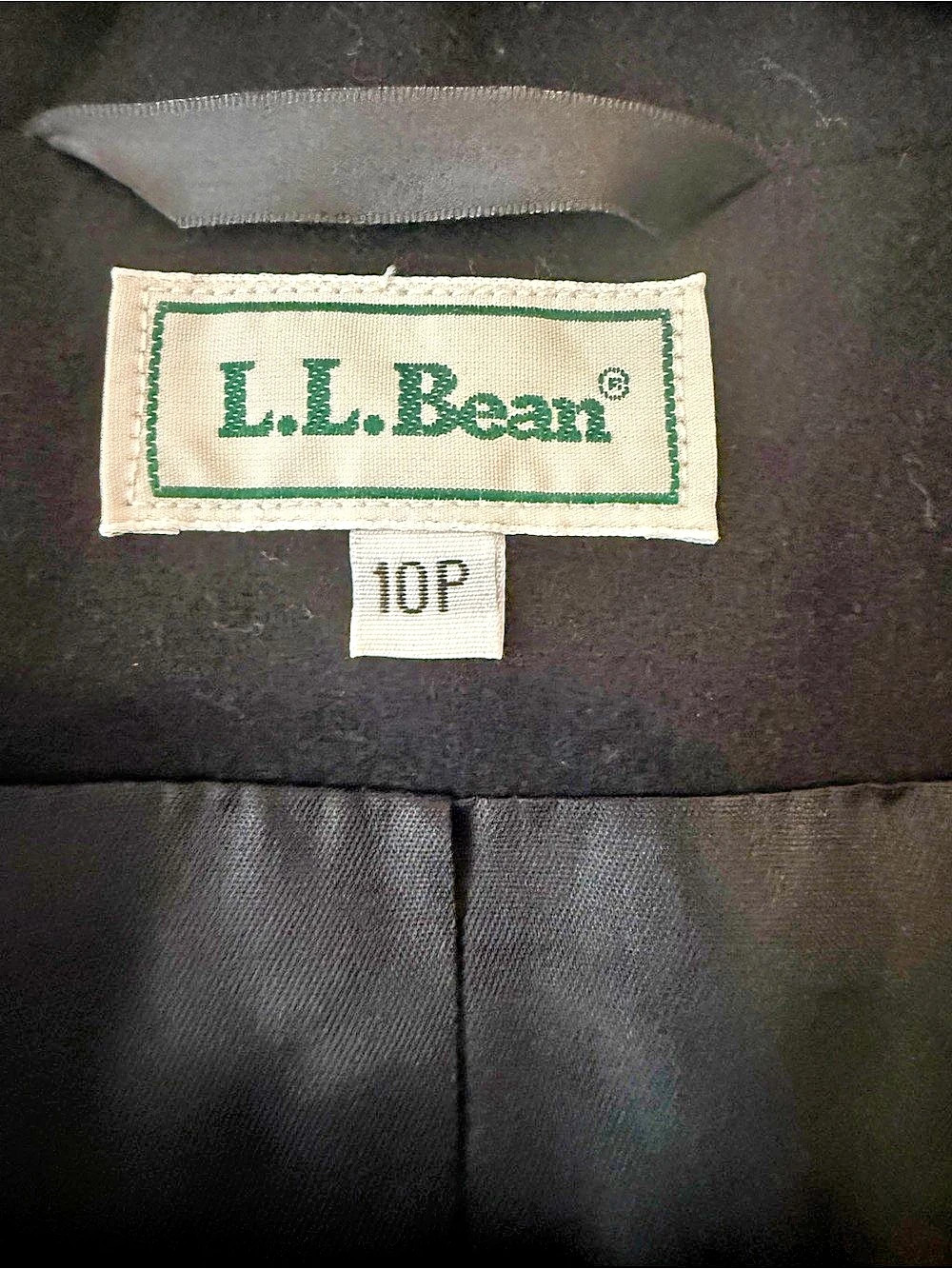L.L.Bean Wool Cashmere Blazer Black Size 10P - Picture 3 of 4